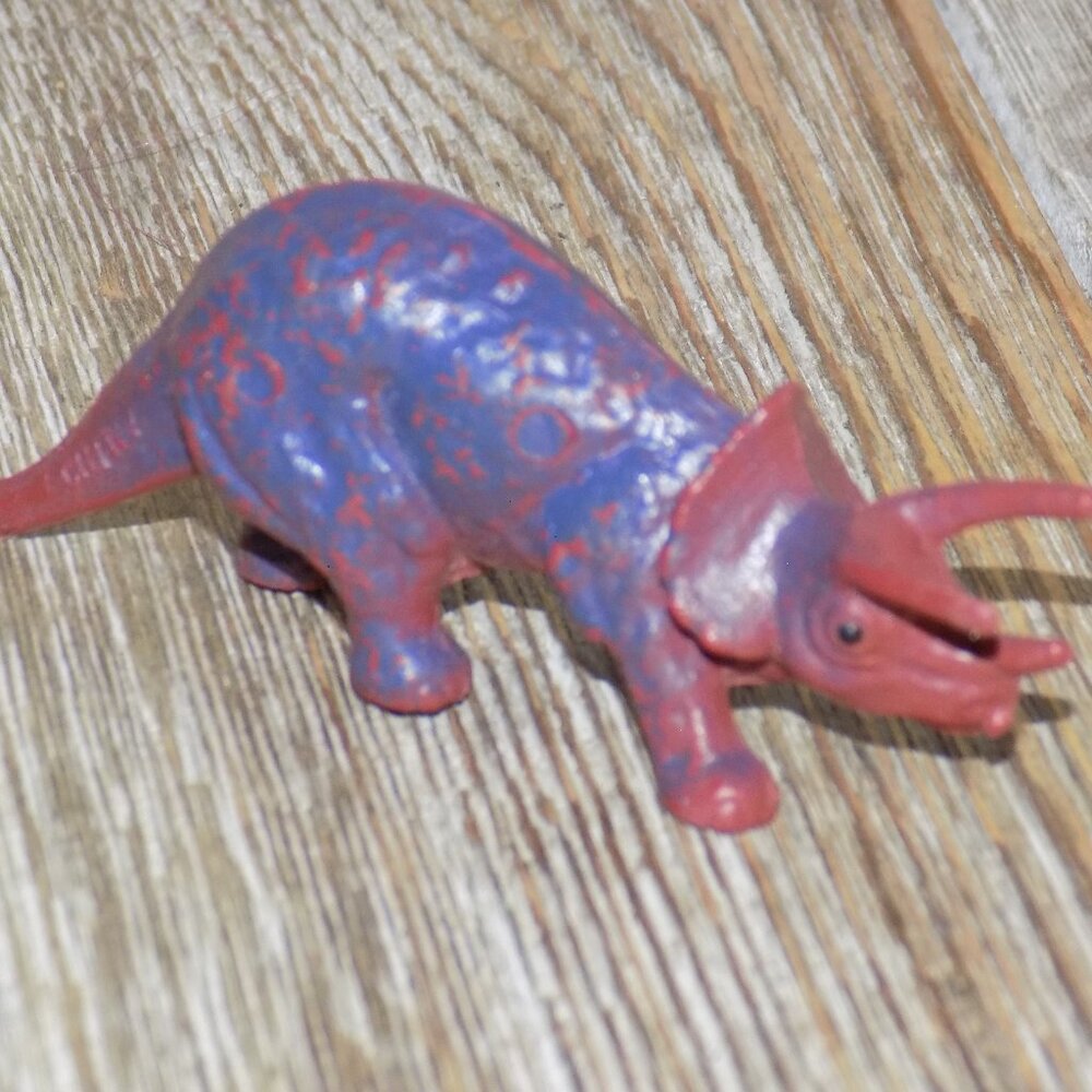 DINOSOUR Triceratops PLASTIC TOYCAKE TOPPER *